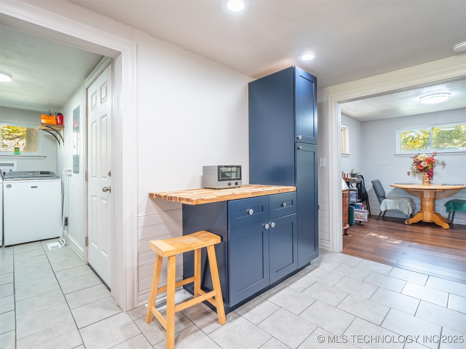 535 E Rock Avenue Property Photo 15