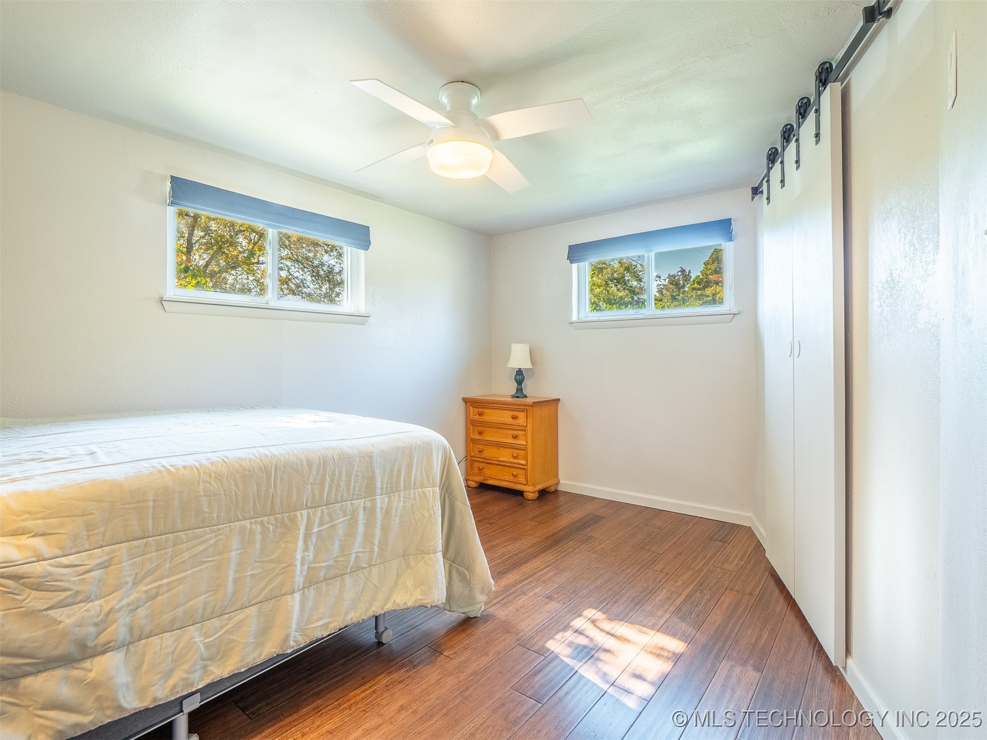 535 E Rock Avenue Property Photo 17