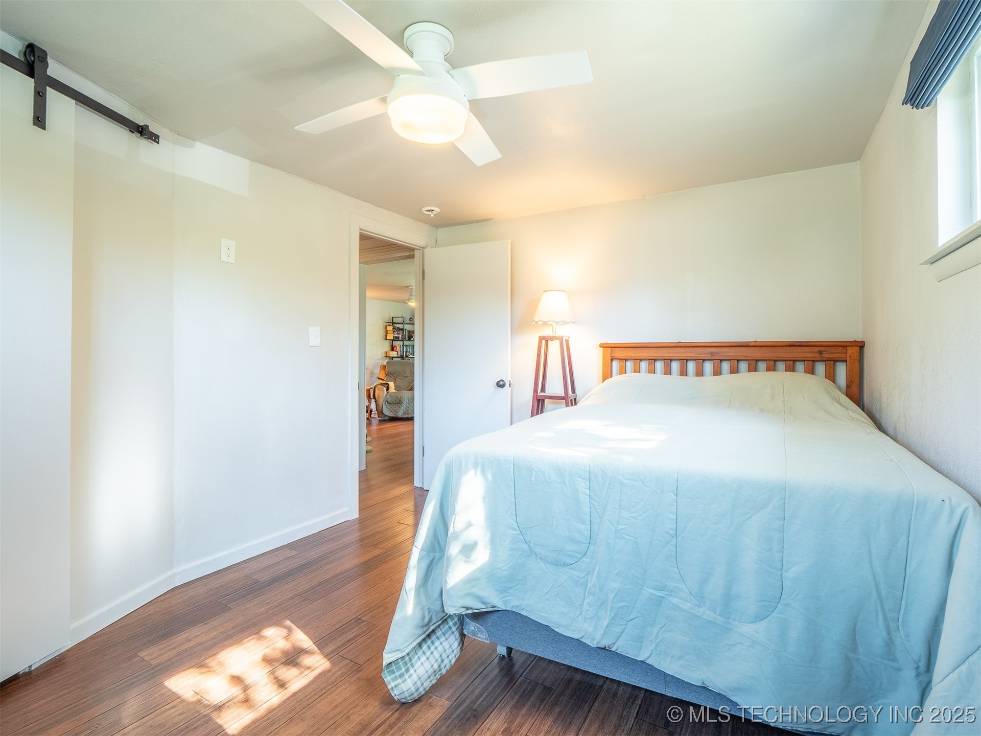 535 E Rock Avenue Property Photo 18