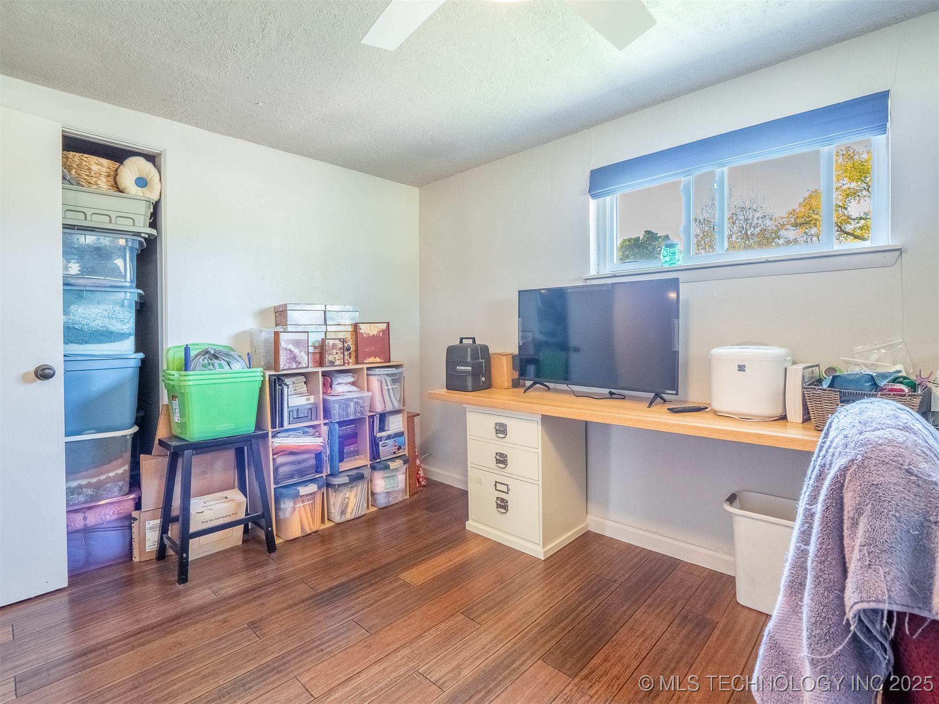 535 E Rock Avenue Property Photo 23