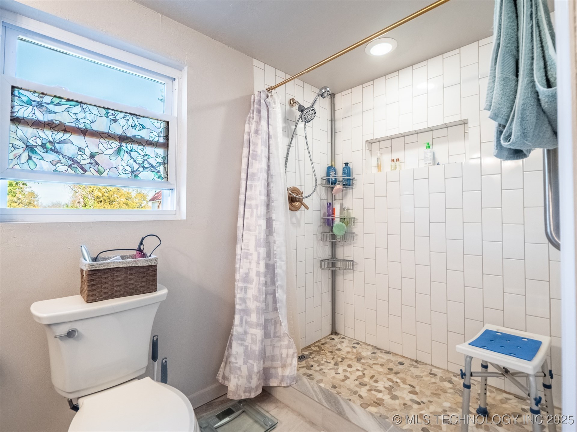 535 E Rock Avenue Property Photo 28