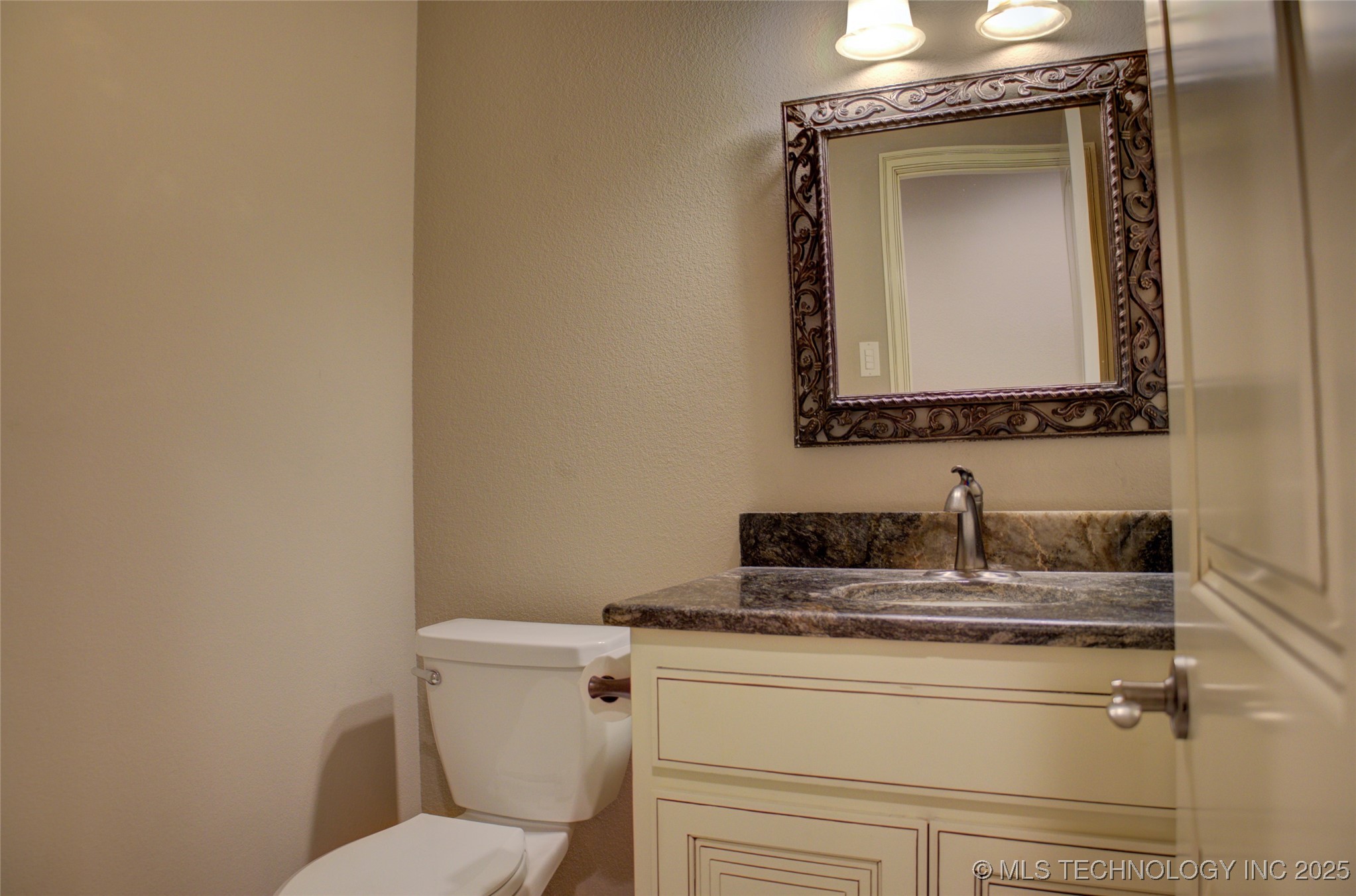 26366 E 115th Place S Property Photo 27