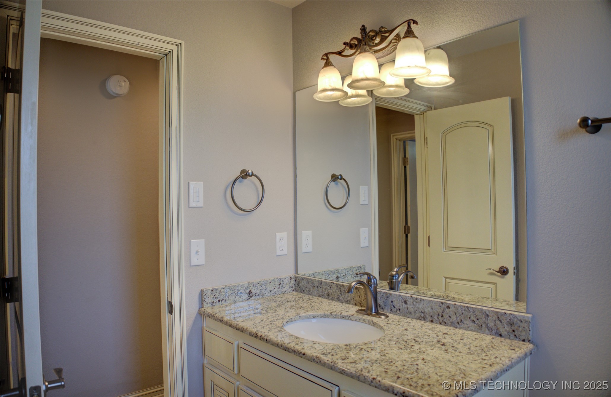 26366 E 115th Place S Property Photo 47