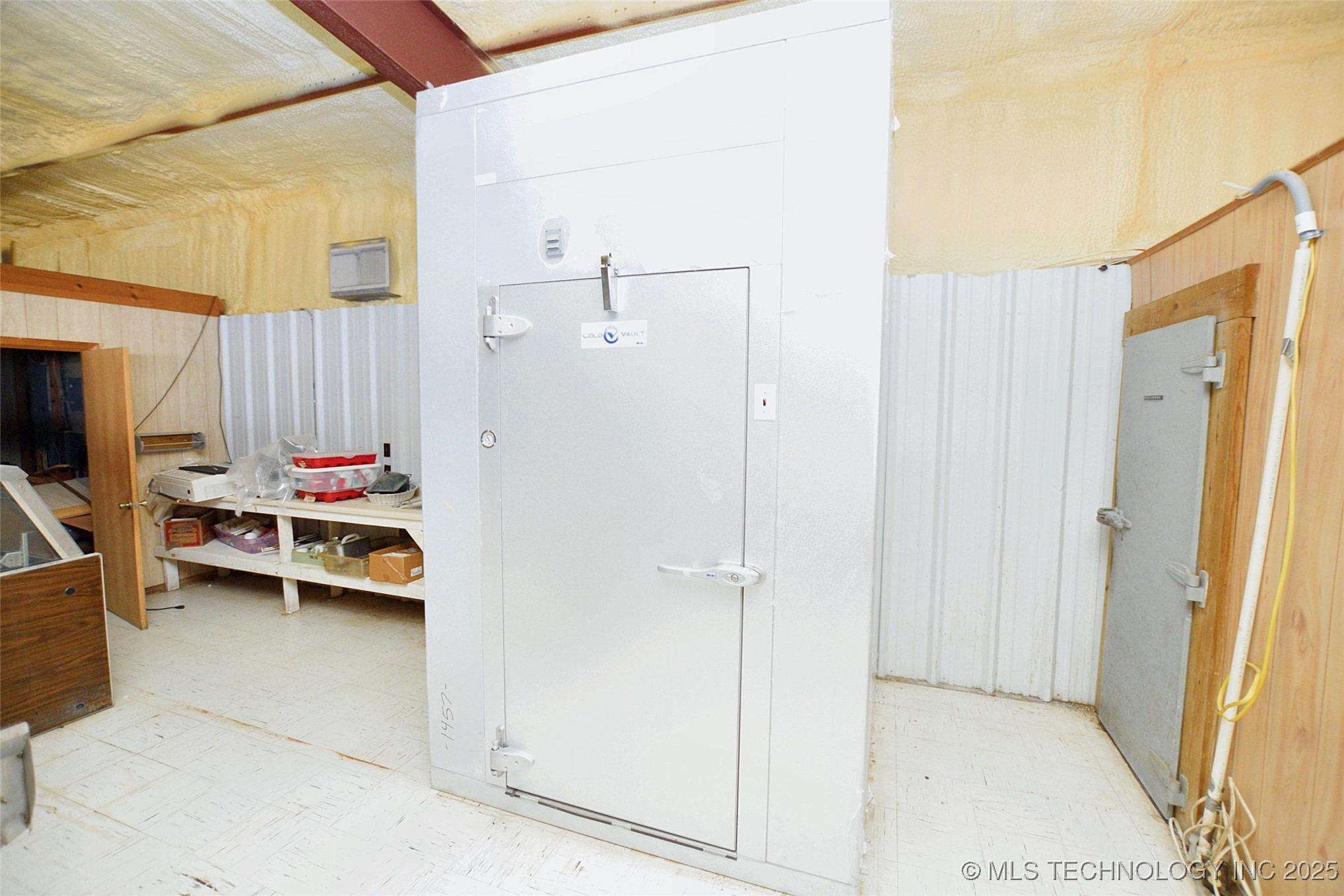 7015 Hwy 82 Property Photo 8