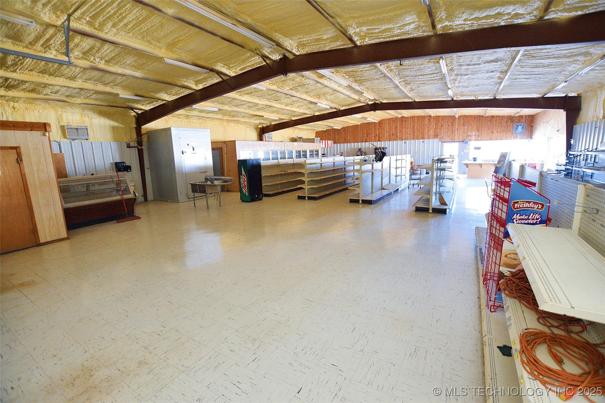 7015 Hwy 82 Property Photo 13