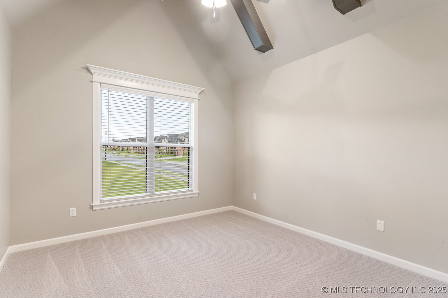 2708 W Van Buren Court Property Photo 19