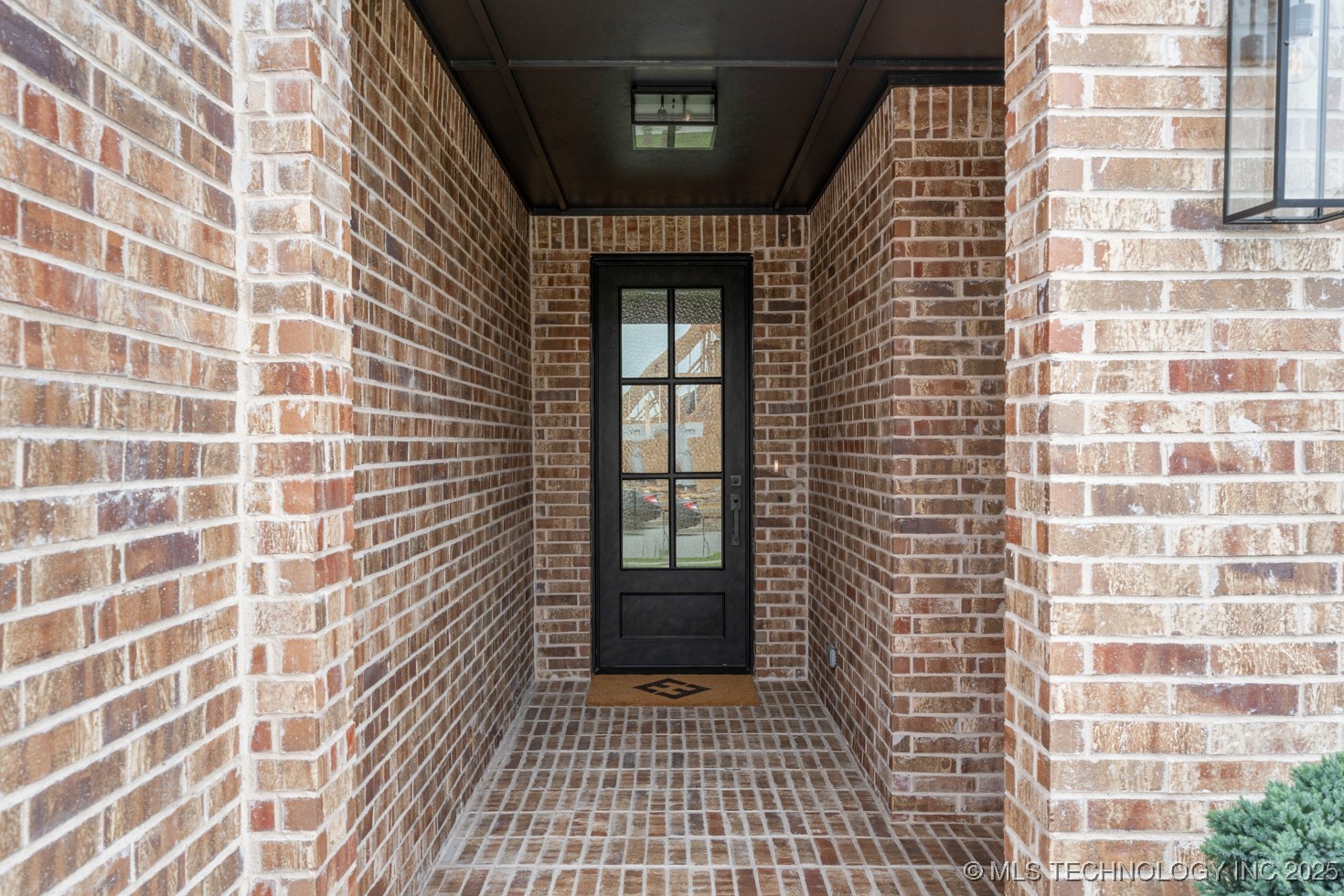 3925 S Elder Boulevard Property Photo 6