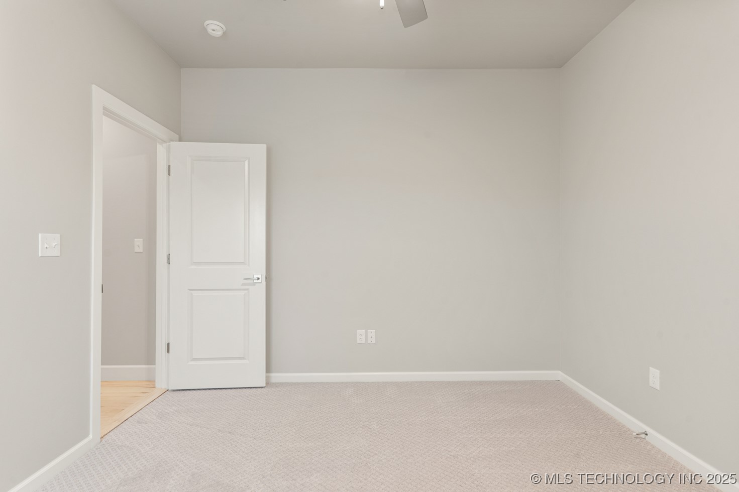 3925 S Elder Boulevard Property Photo 14