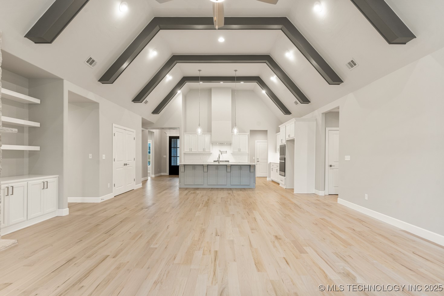 3925 S Elder Boulevard Property Photo 24