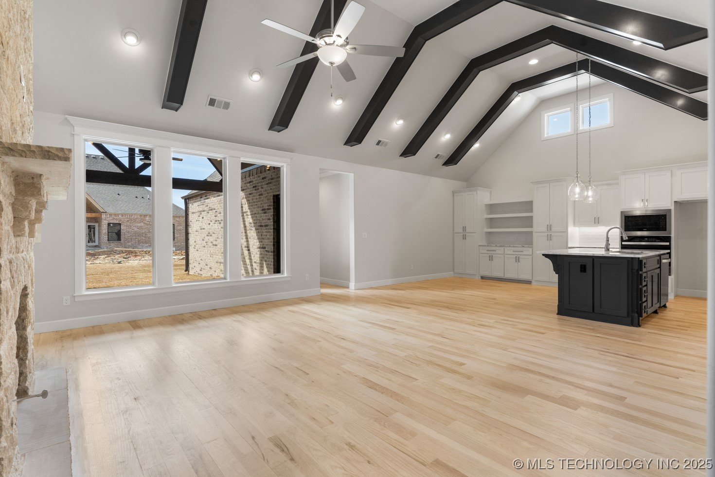 2707 W South Park Place Property Photo 7