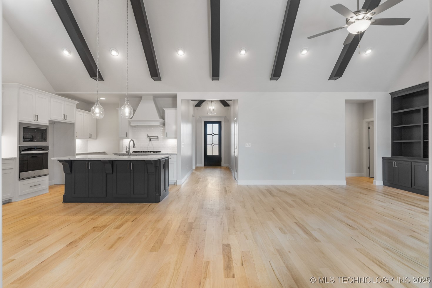 2707 W South Park Place Property Photo 10