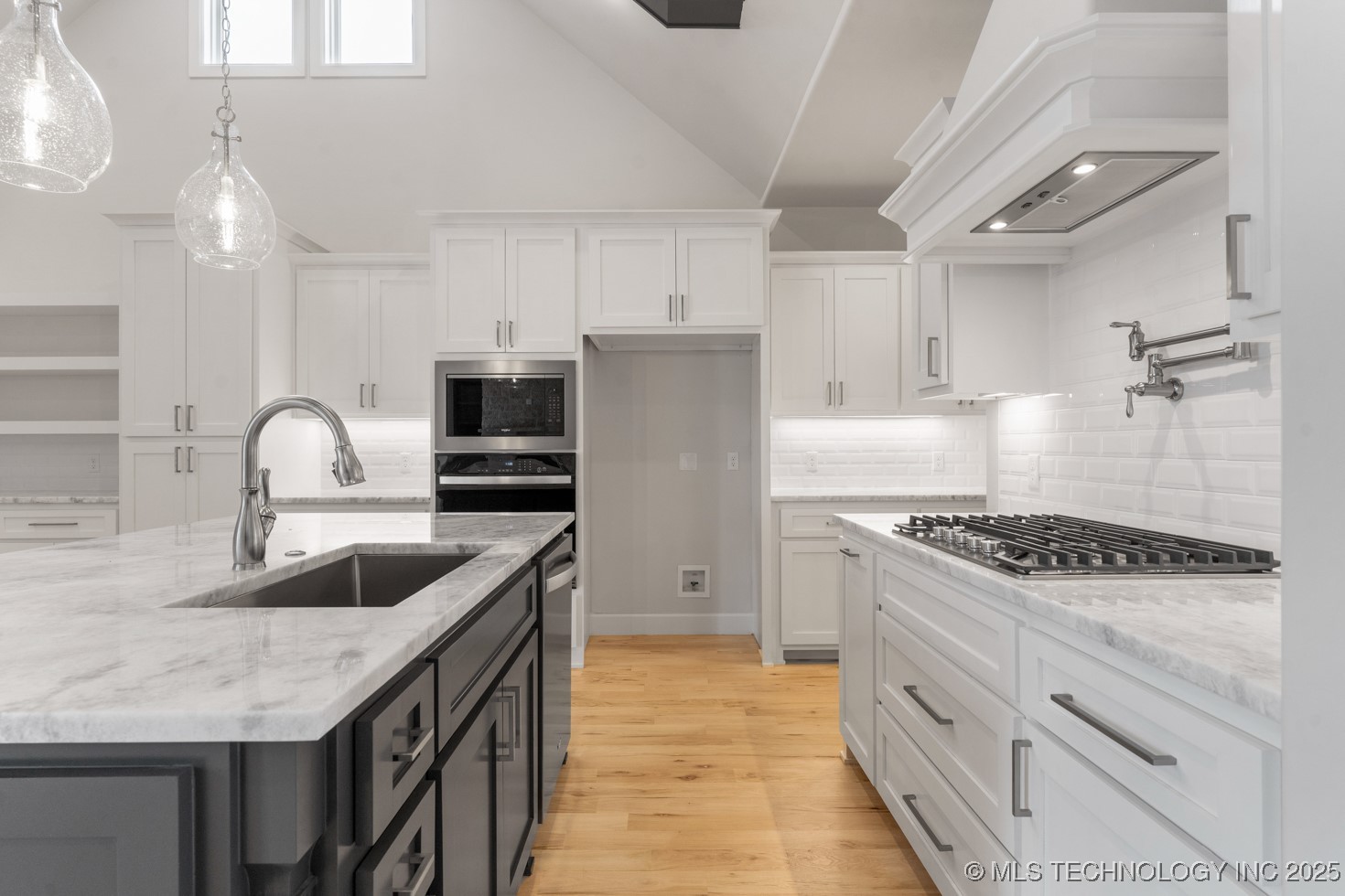 2707 W South Park Place Property Photo 14