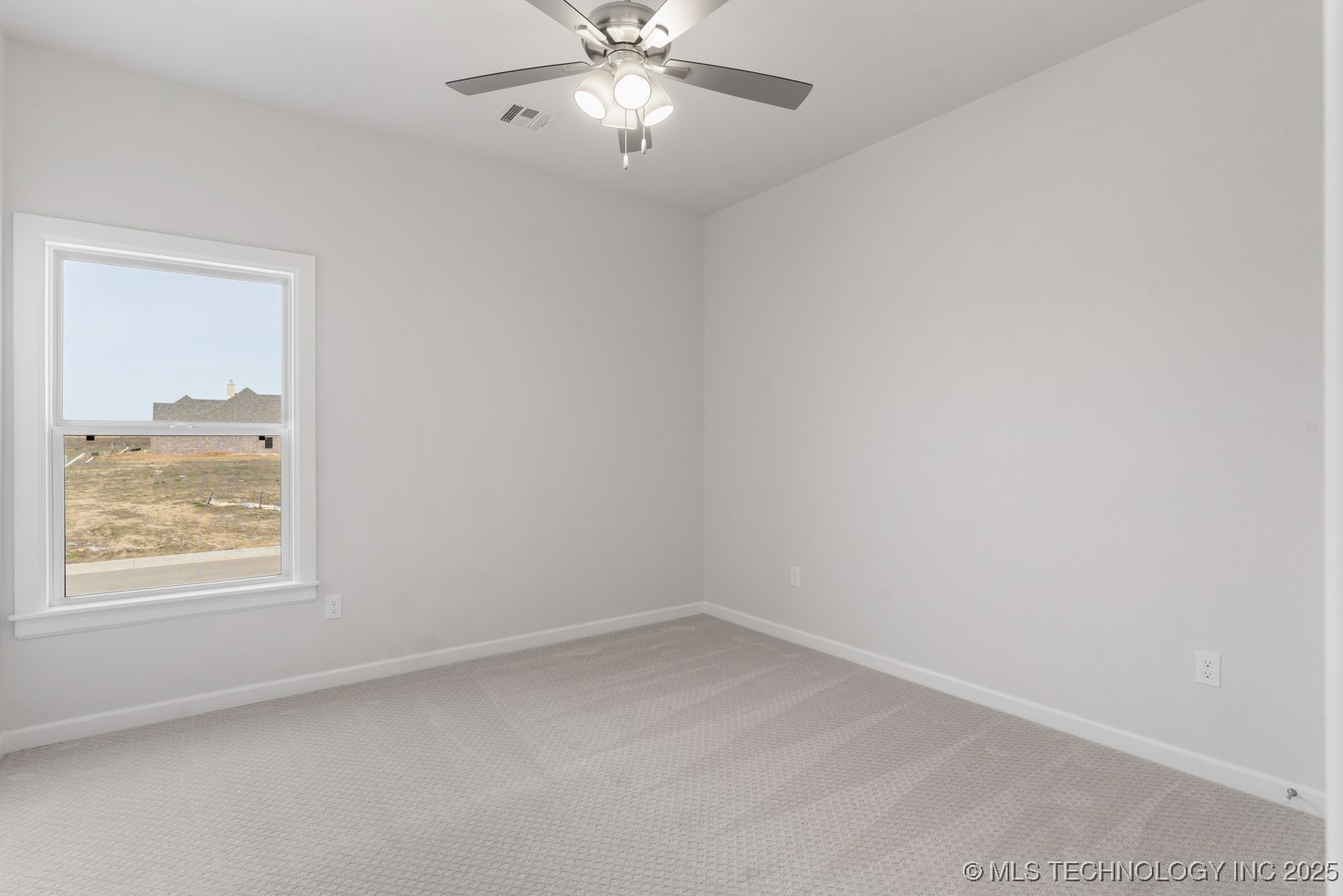 2707 W South Park Place Property Photo 32