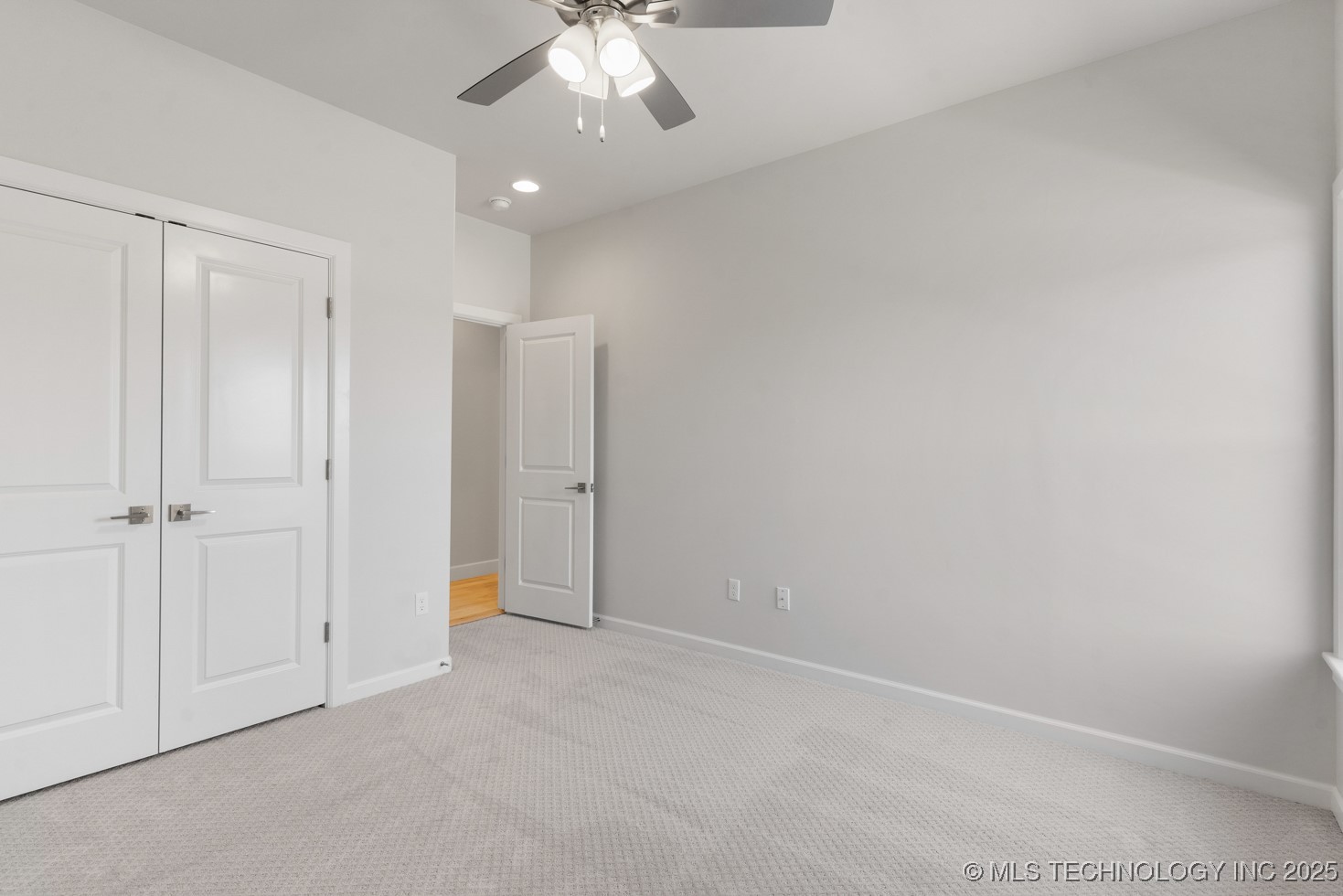 2707 W South Park Place Property Photo 33