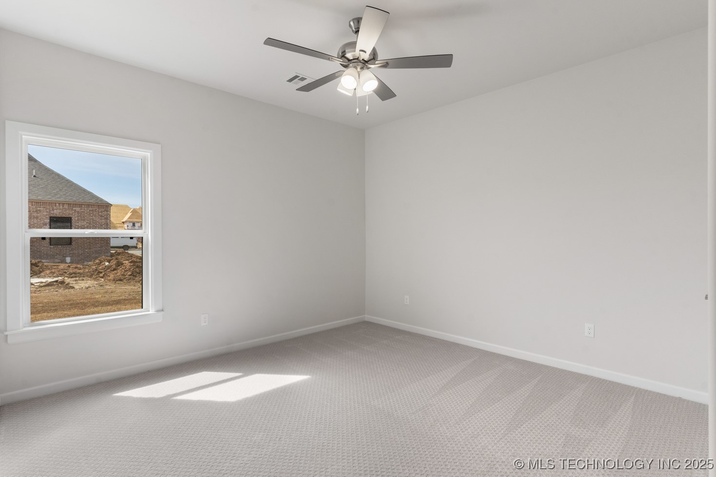 2707 W South Park Place Property Photo 35