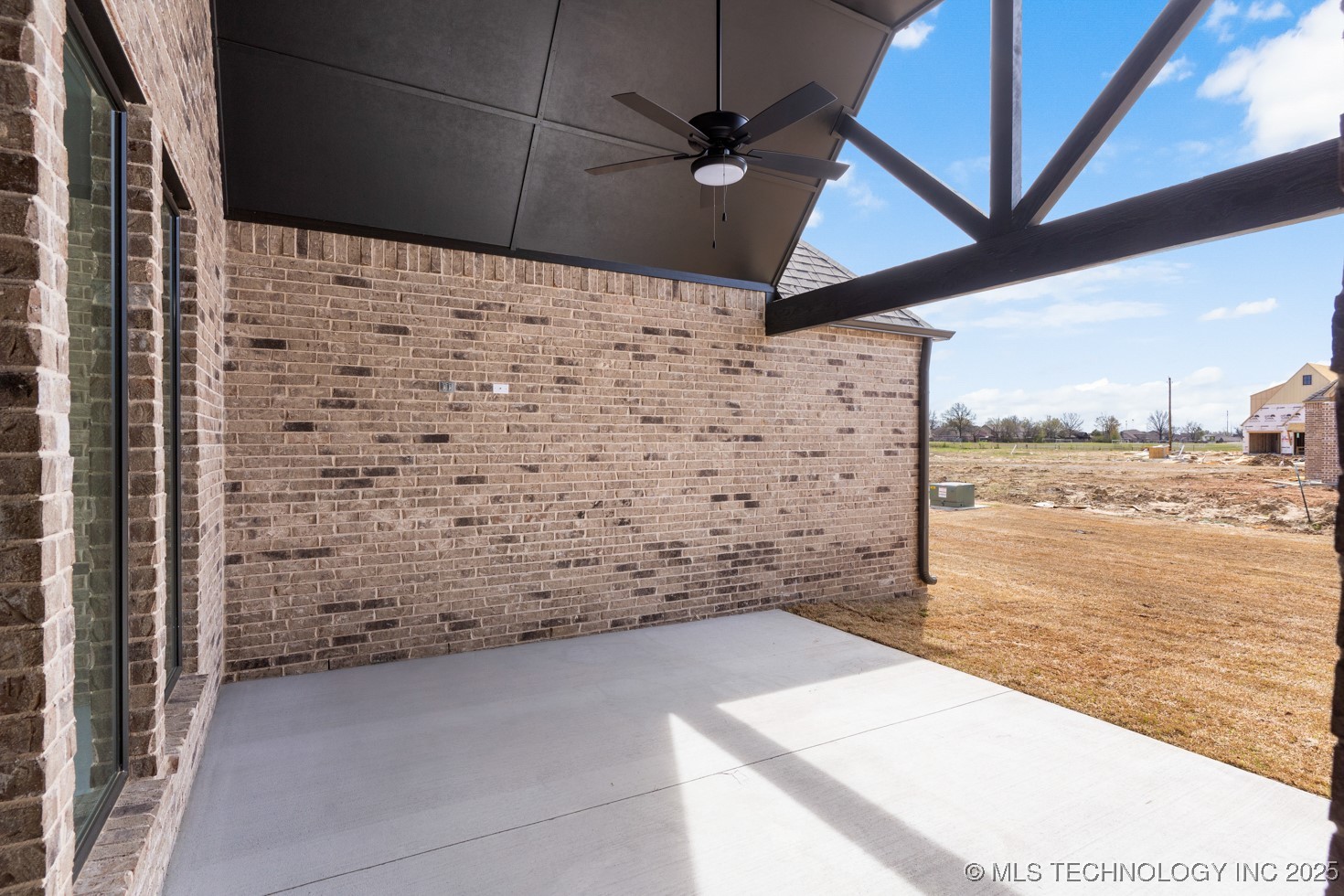 2707 W South Park Place Property Photo 37