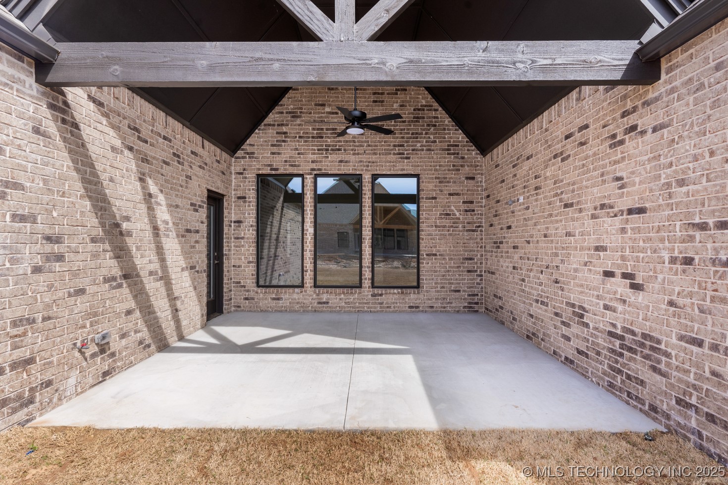 2707 W South Park Place Property Photo 38