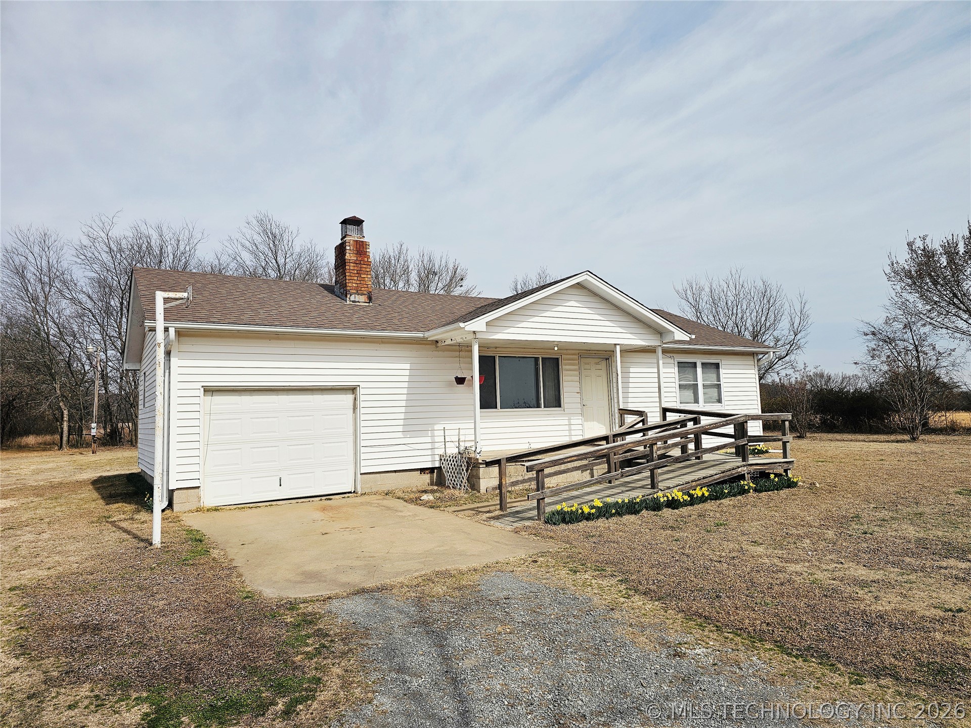 6370 W 430 Road Property Photo 1