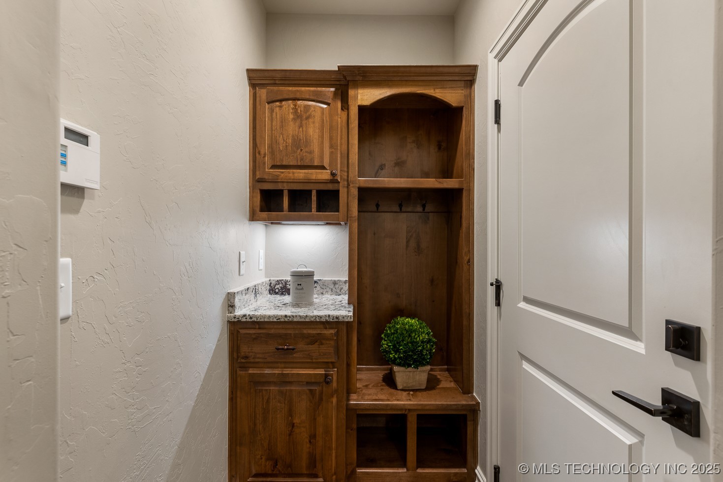 7916 N 145th East Court Property Photo 3