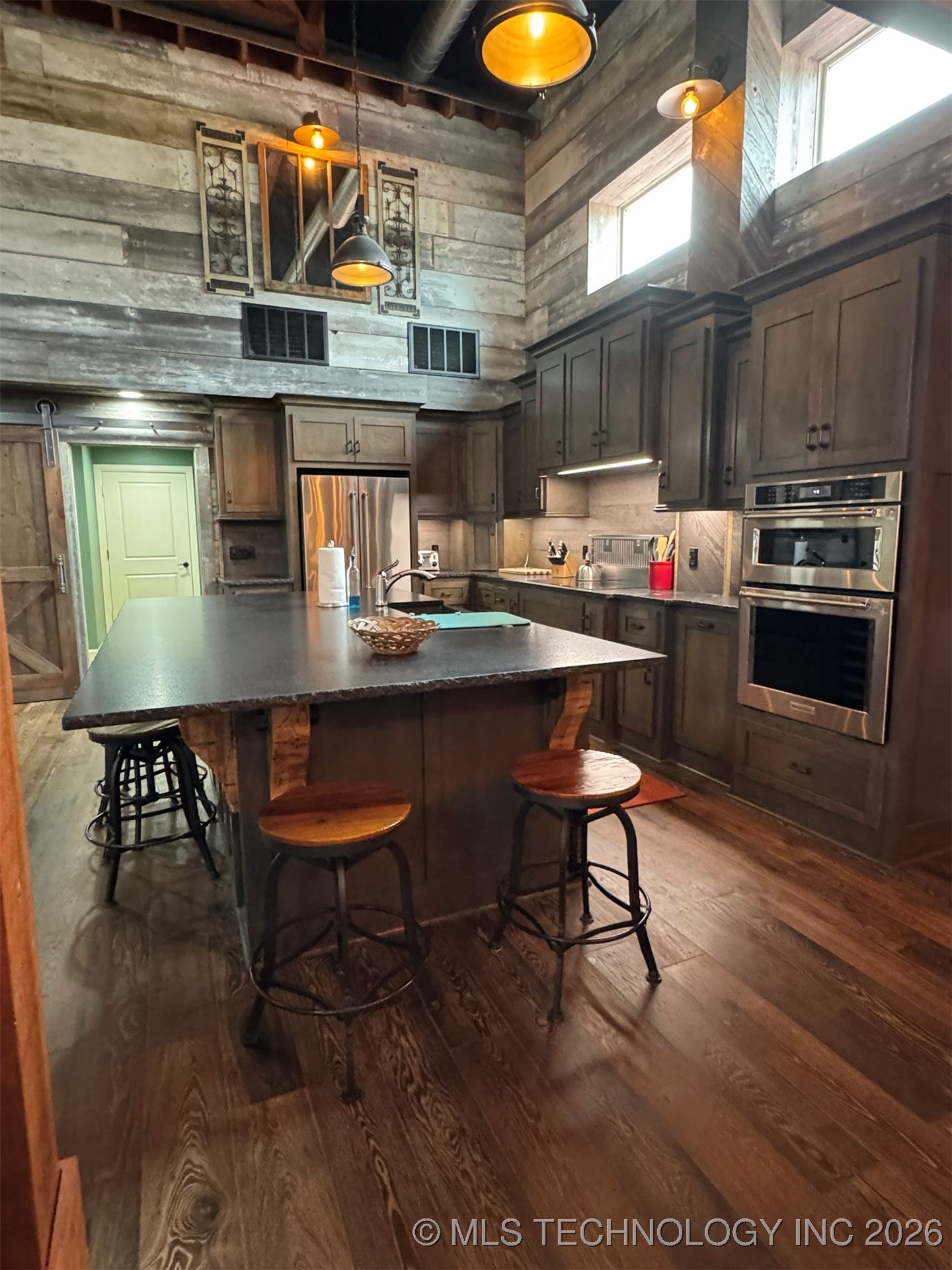 113203 S 4288 Road Property Photo 10