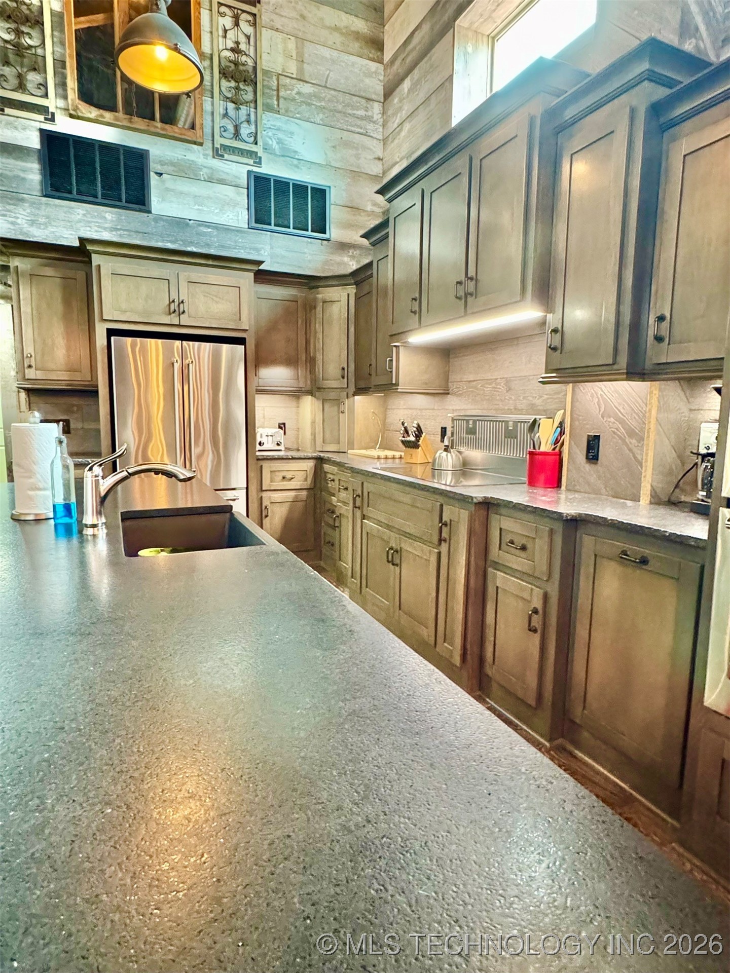 113203 S 4288 Road Property Photo 12