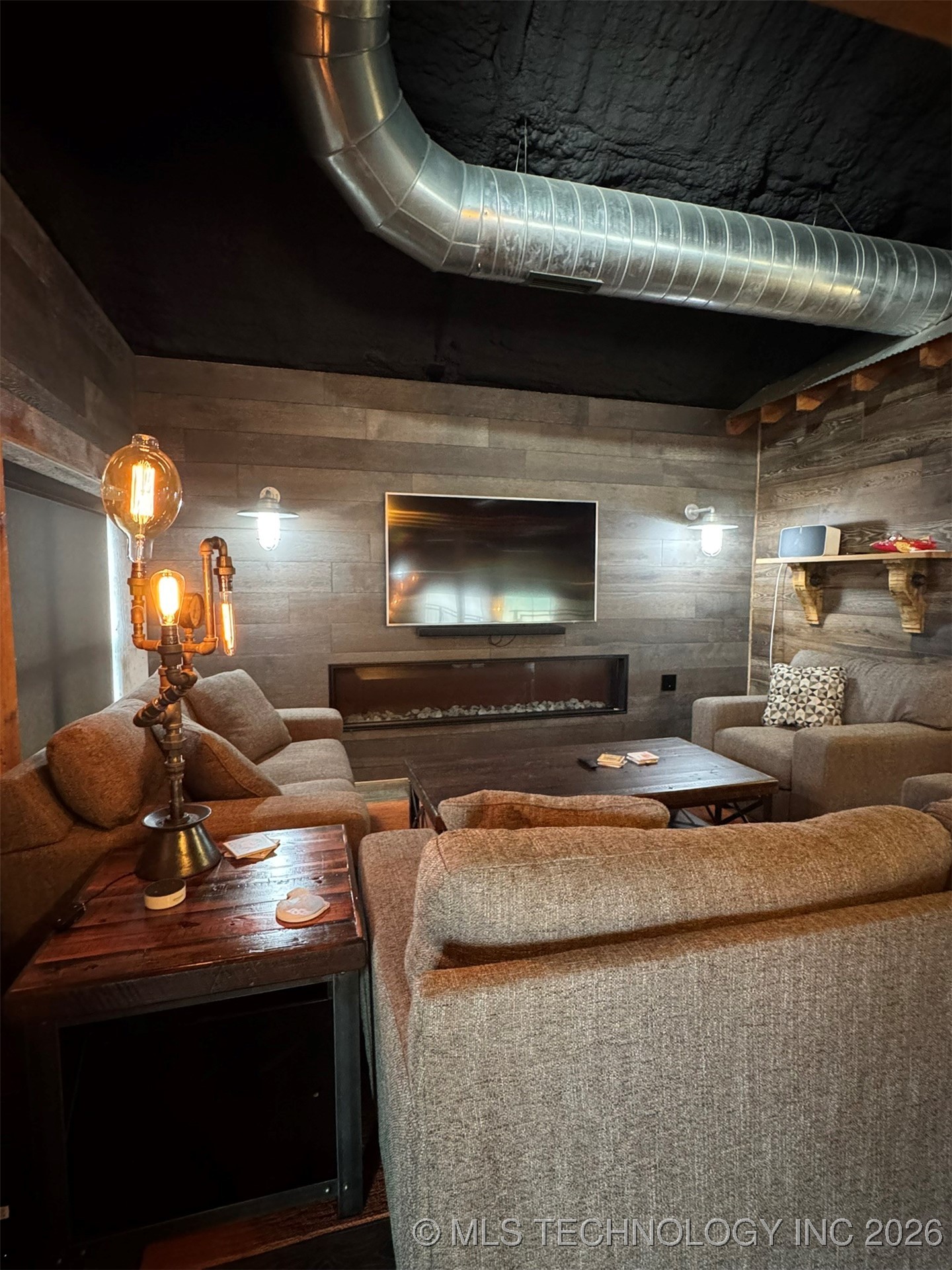 113203 S 4288 Road Property Photo 28