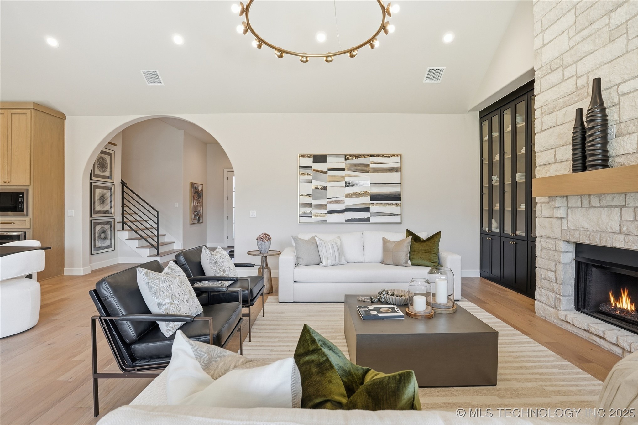 3116 E 26th Street Property Photo 5