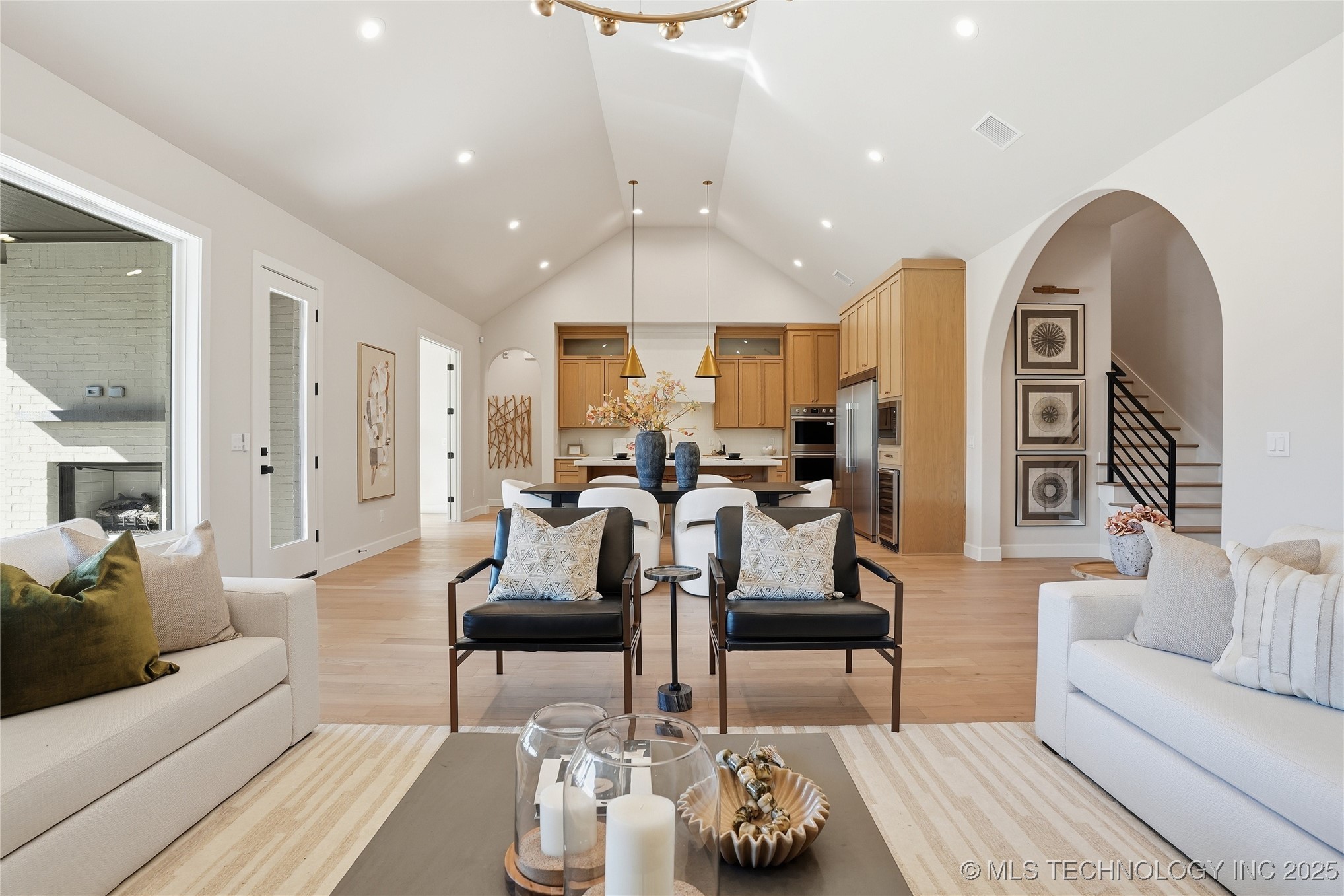 3116 E 26th Street Property Photo 9