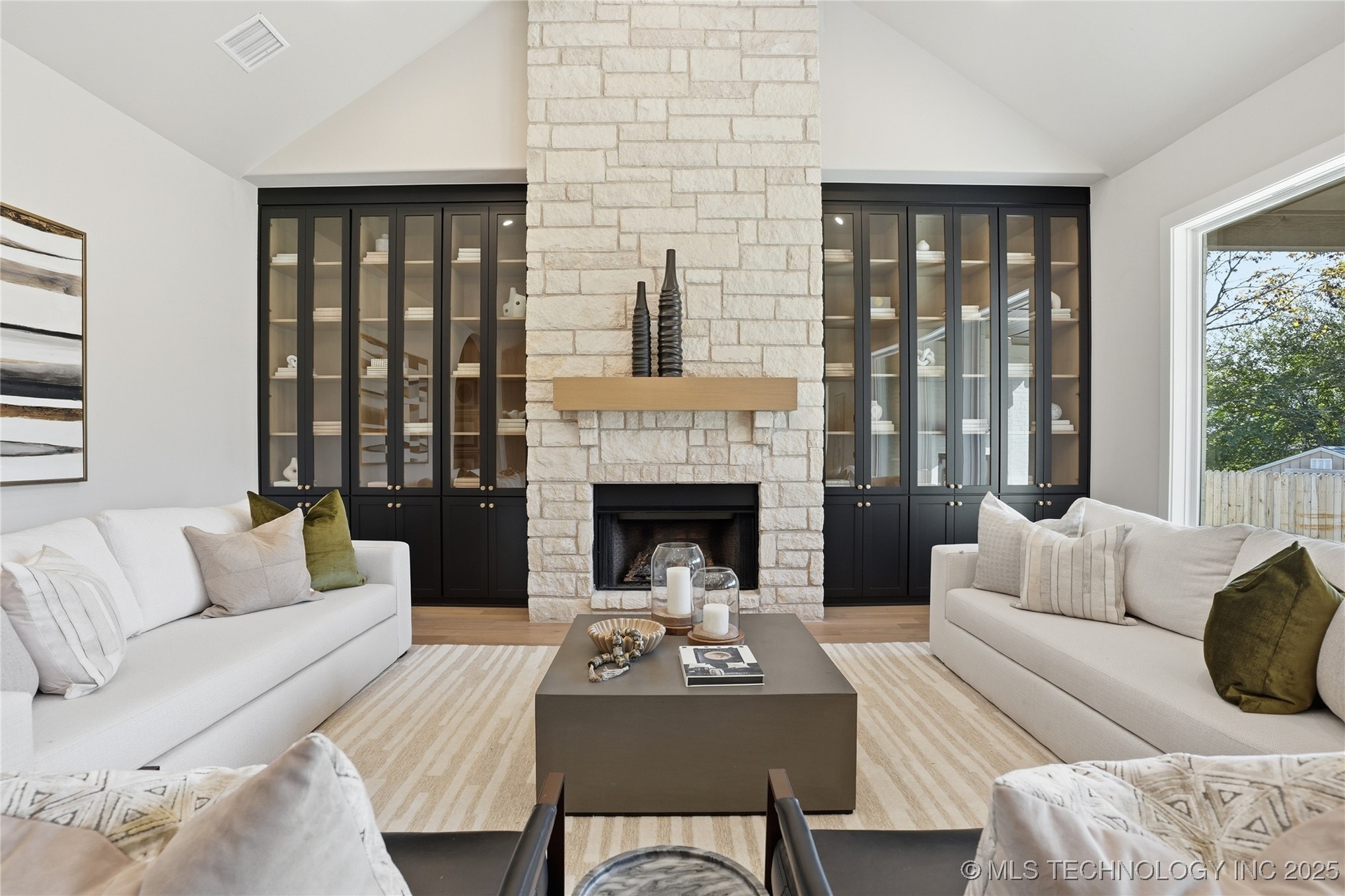 3116 E 26th Street Property Photo 10