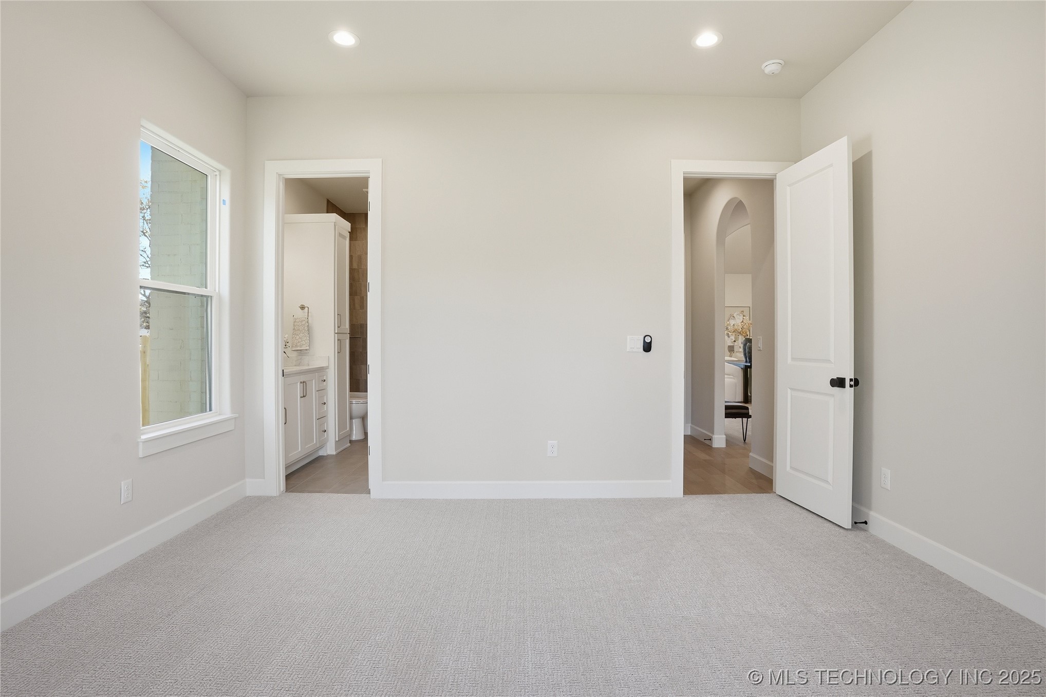 3116 E 26th Street Property Photo 30