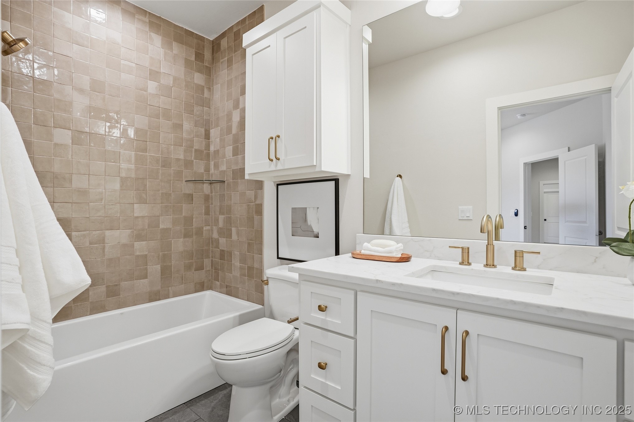 3116 E 26th Street Property Photo 39