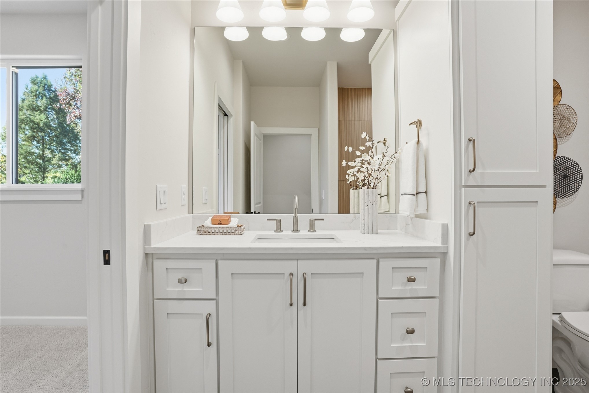 3116 E 26th Street Property Photo 40