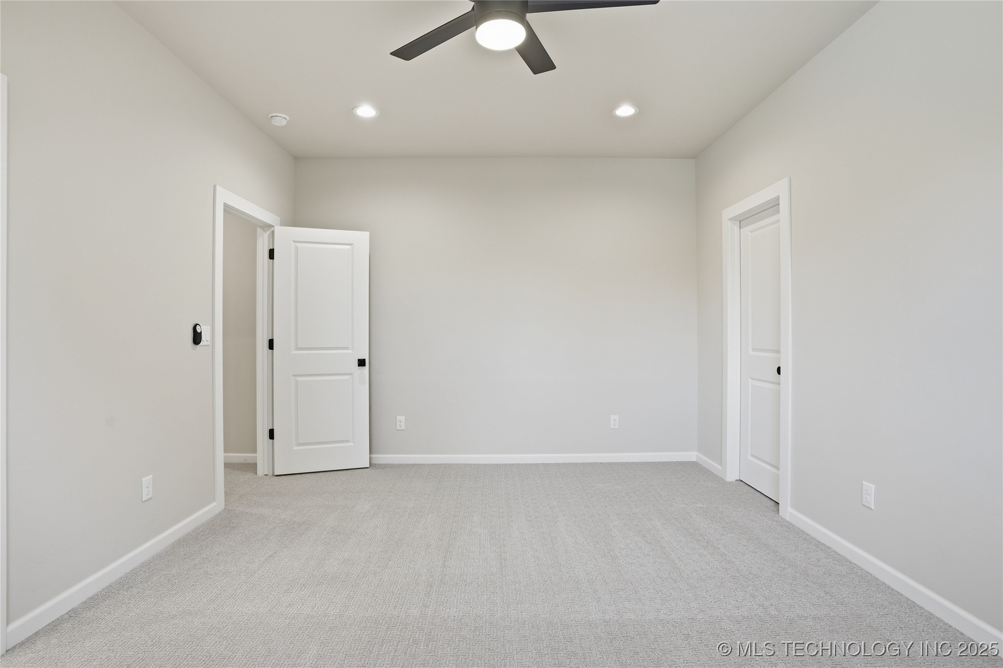 3116 E 26th Street Property Photo 42