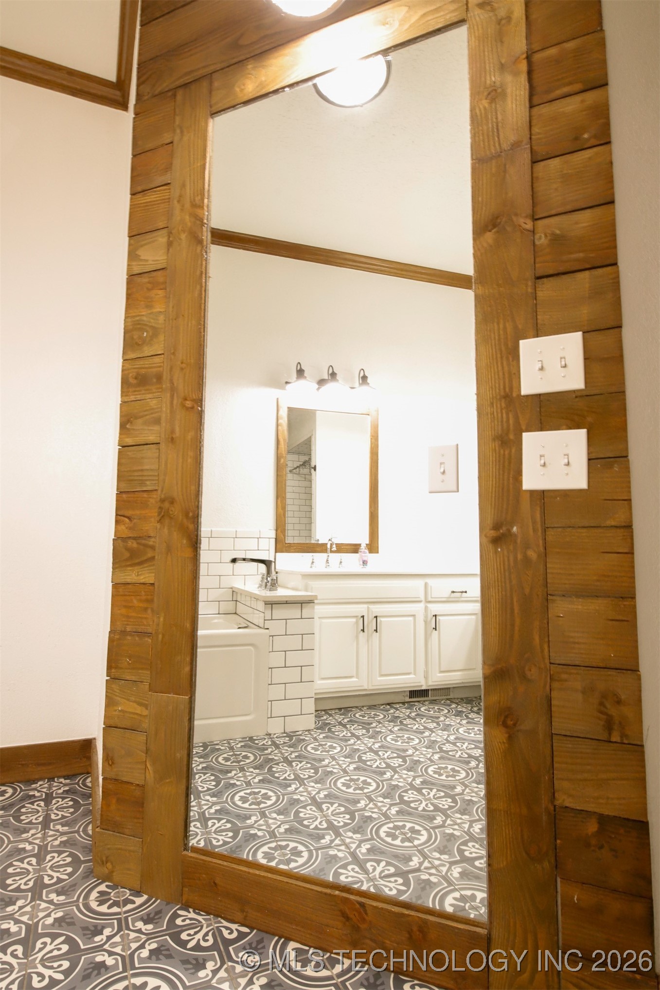 10628 E 100th Street Property Photo 32