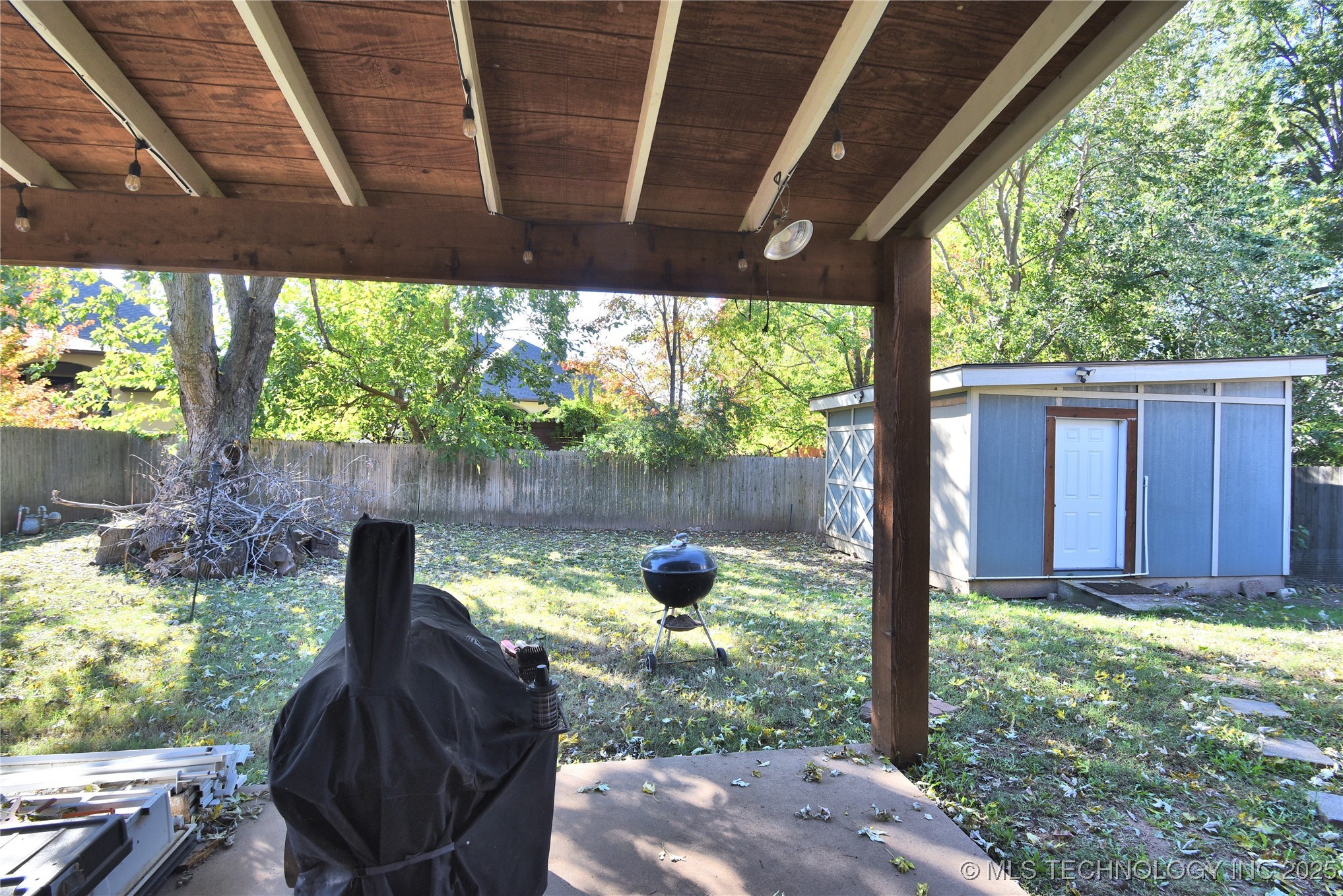 10628 E 100th Street Property Photo 47