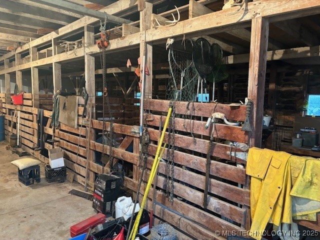 W 32nd Street N Property Photo 4