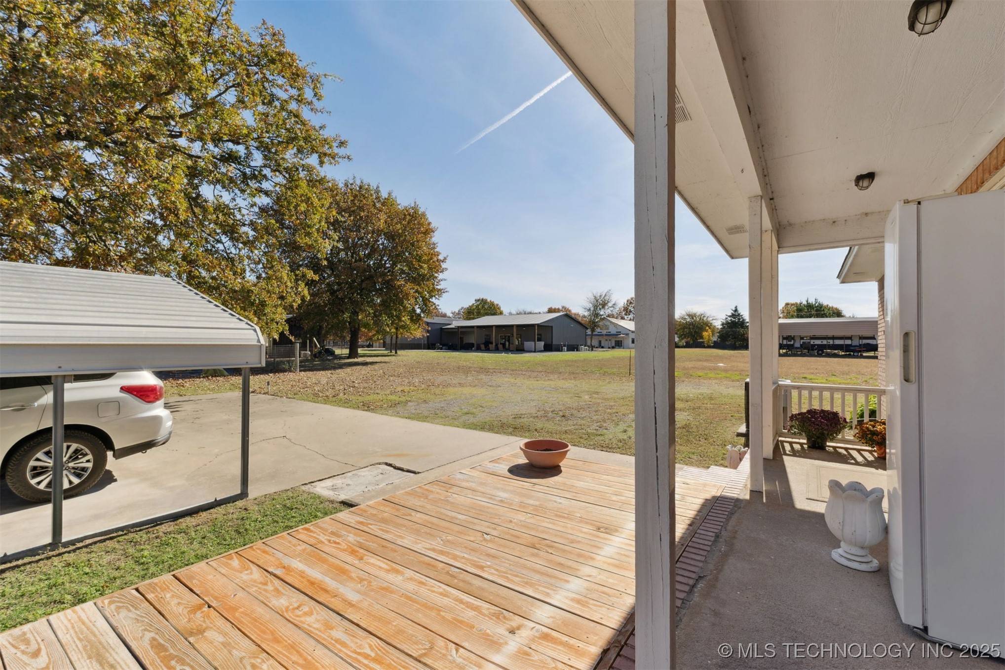 116565 S 4213 Road Property Photo 11