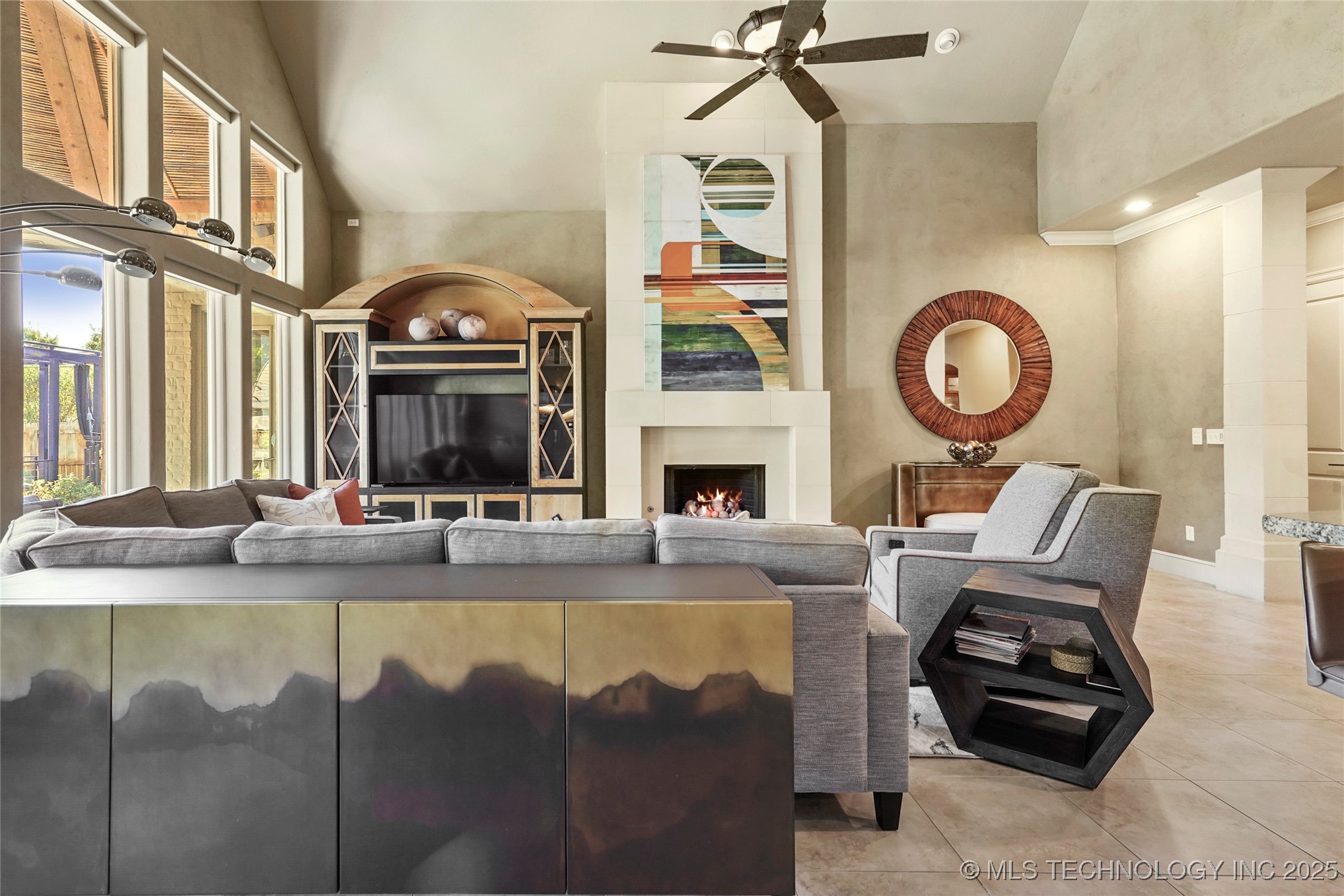 11307 S College Avenue Property Photo 14