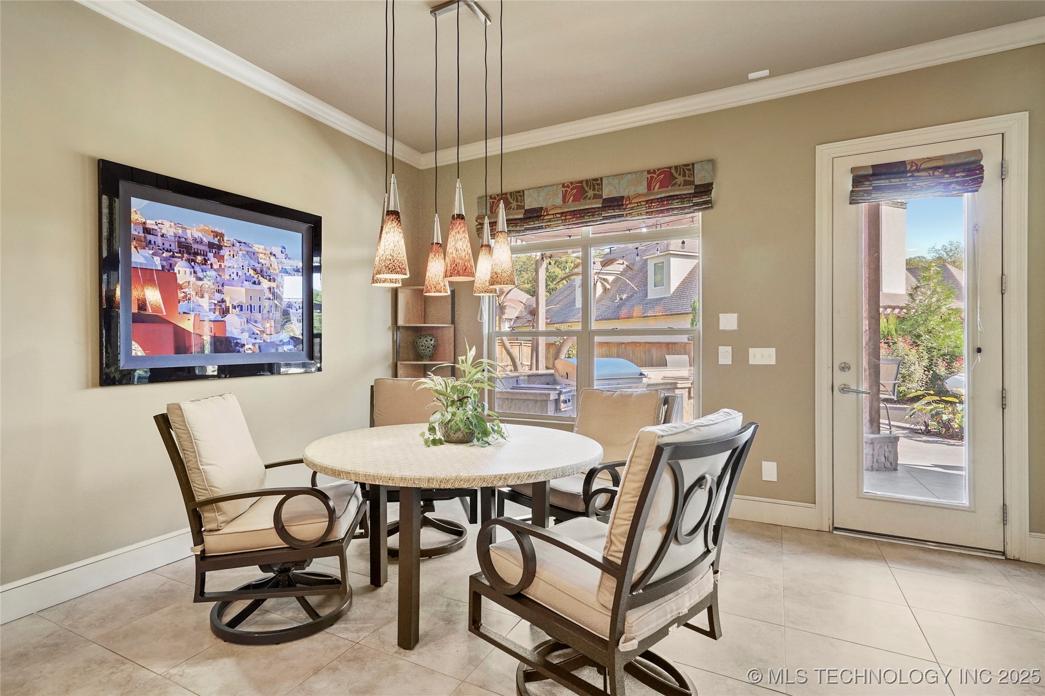 11307 S College Avenue Property Photo 22