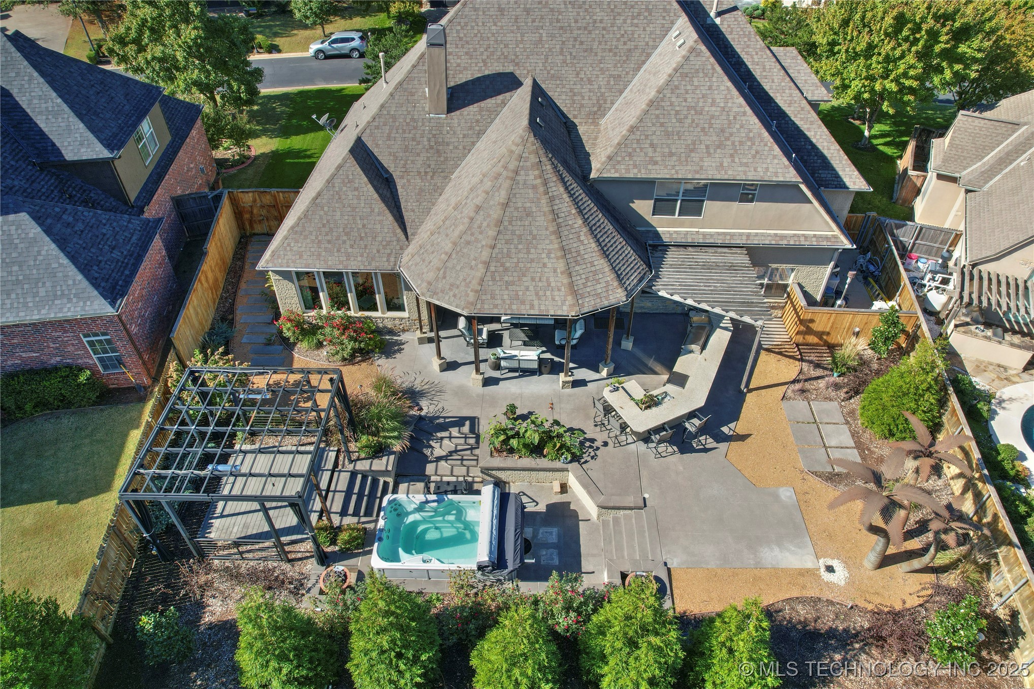 11307 S College Avenue Property Photo 50