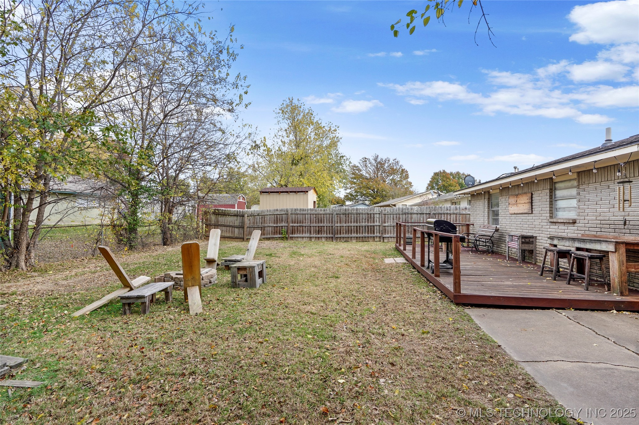 11327 E 63rd Street S Property Photo 22