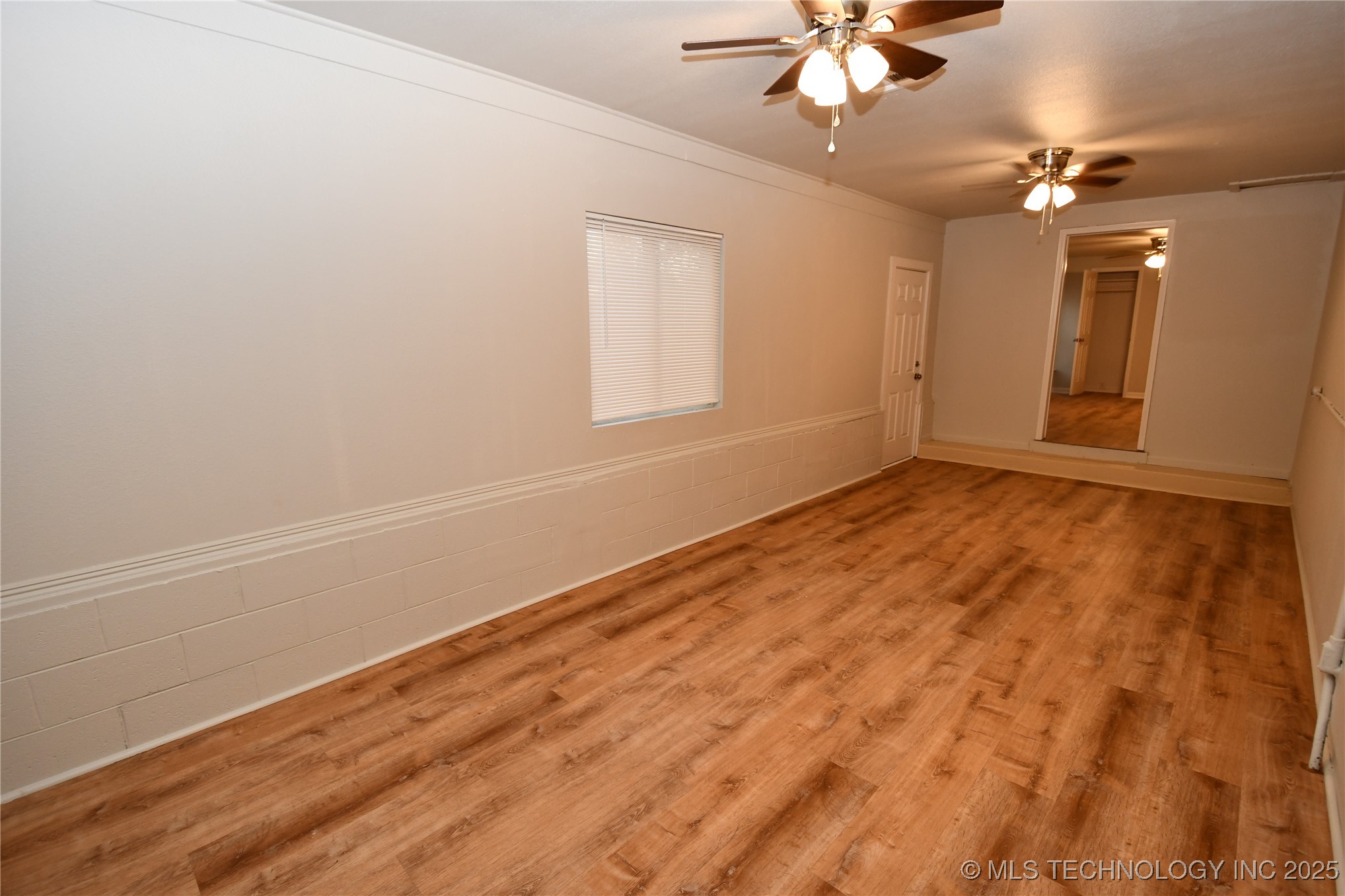 4554 Iroquois Avenue Property Photo 16