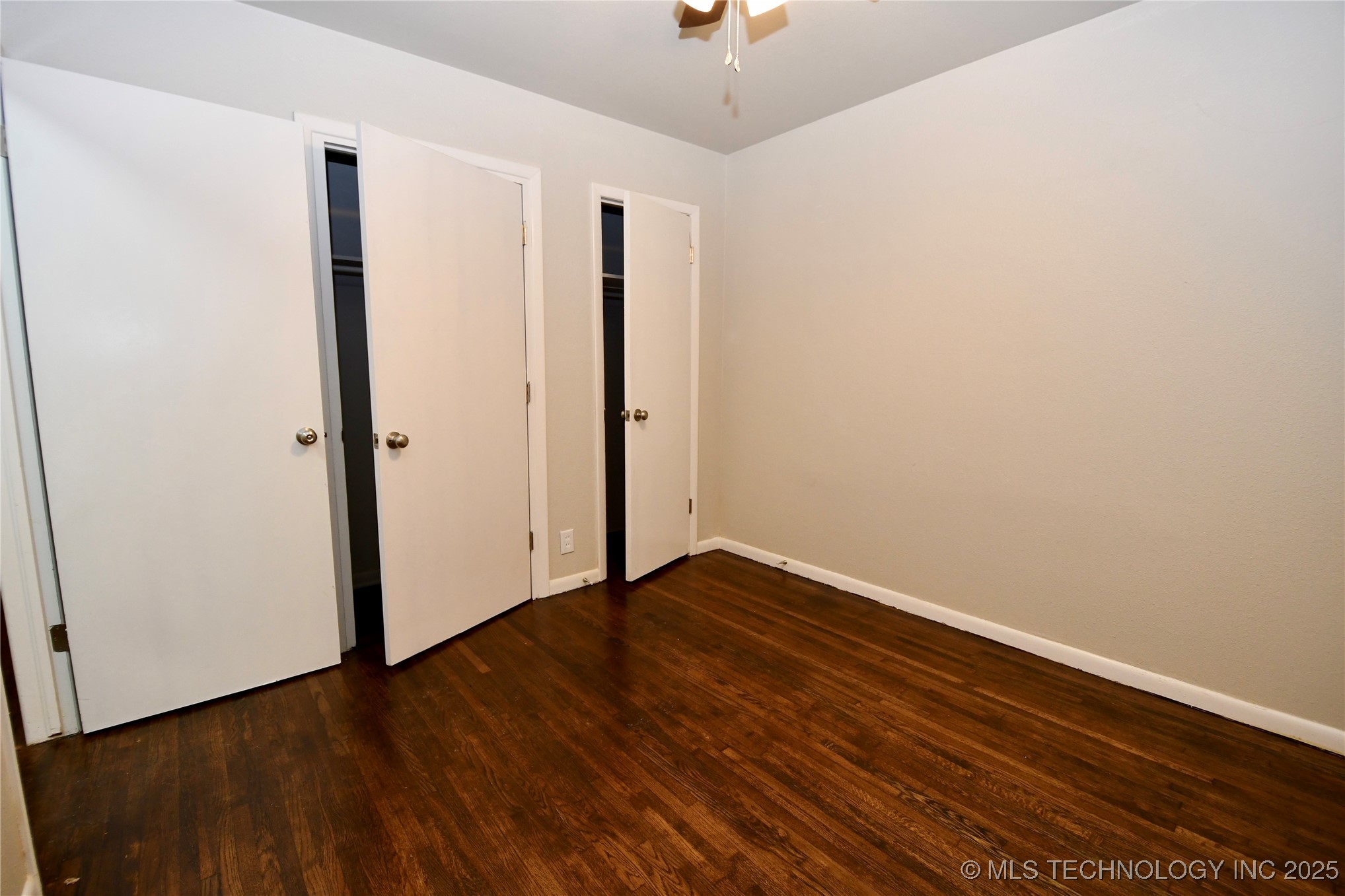 4554 Iroquois Avenue Property Photo 21