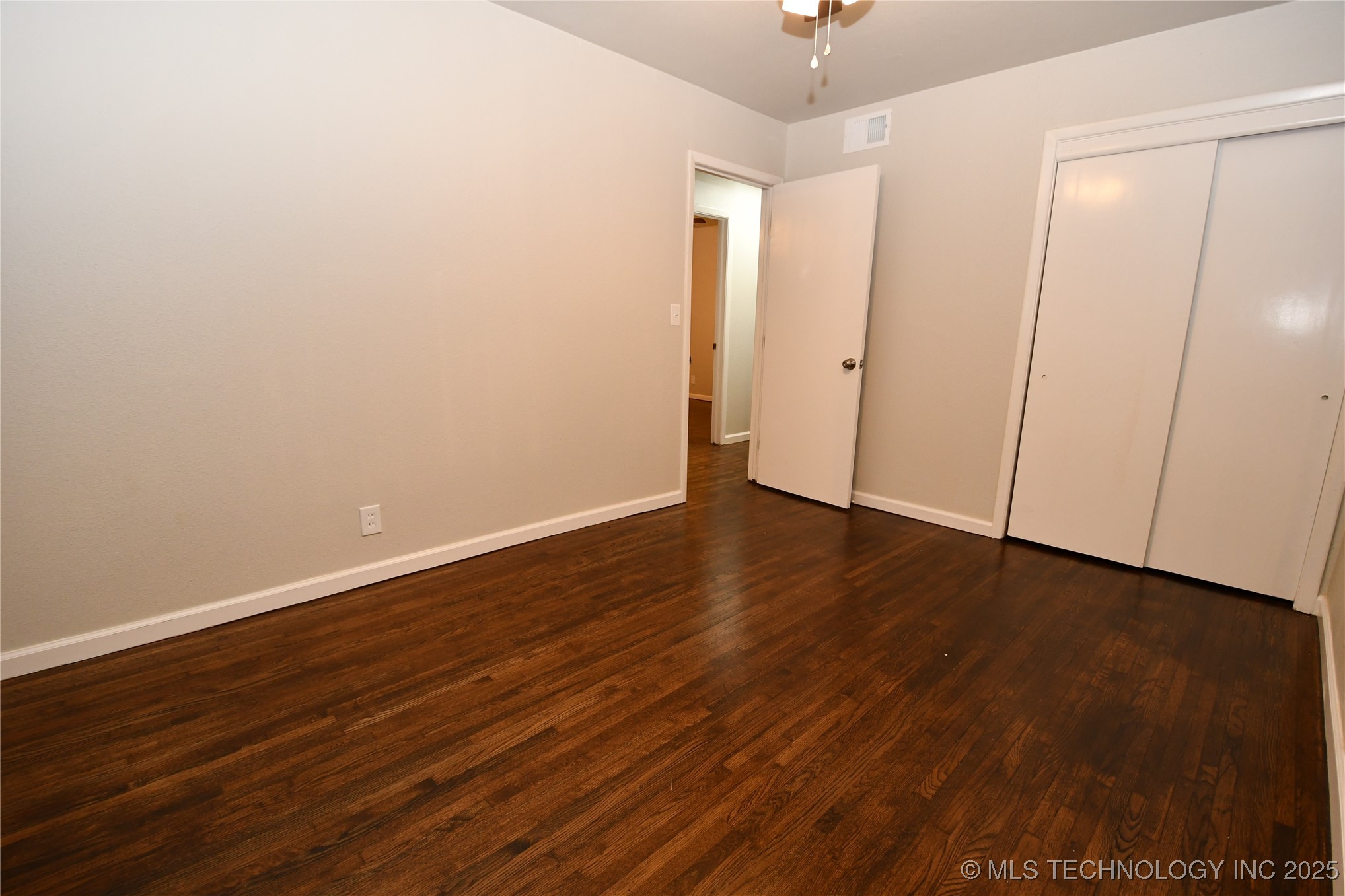 4554 Iroquois Avenue Property Photo 26