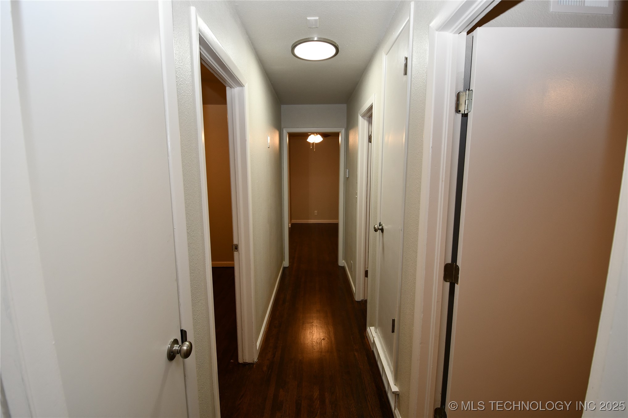 4554 Iroquois Avenue Property Photo 27