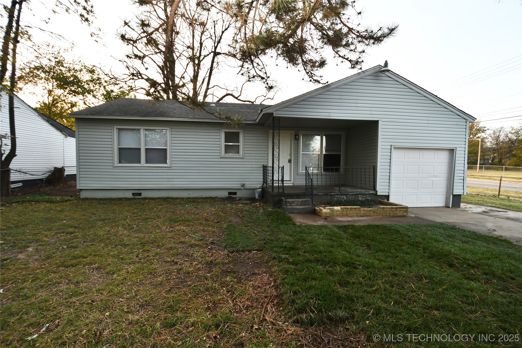 4554 Iroquois Avenue Property Photo 34