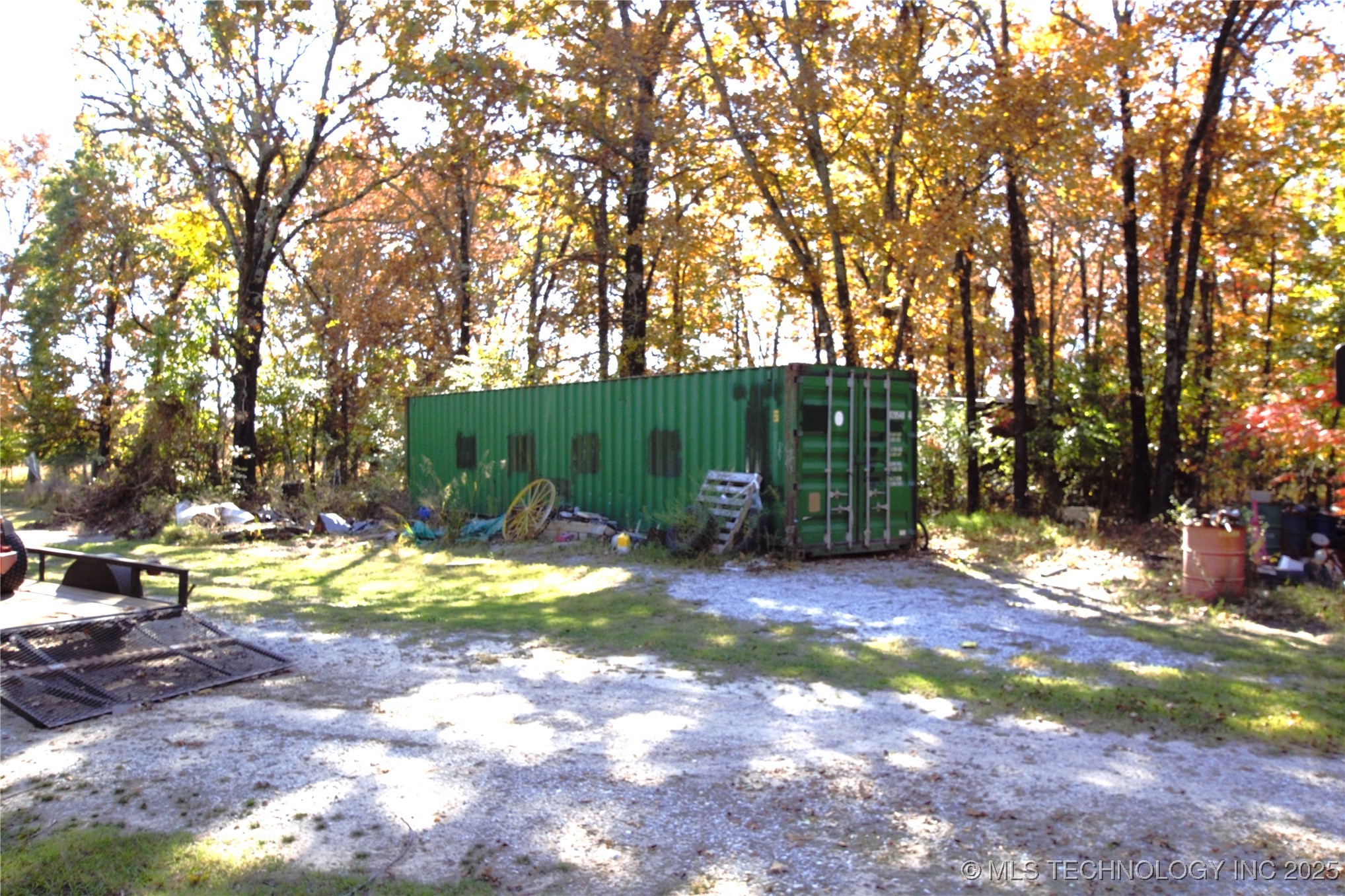 453725 E 1000 Drive Property Photo 8