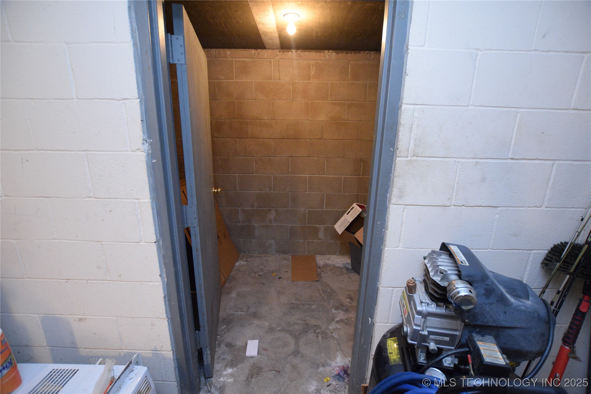 453725 E 1000 Drive Property Photo 22