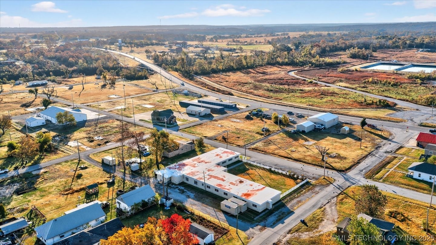 411 S 4th Street Property Photo 7