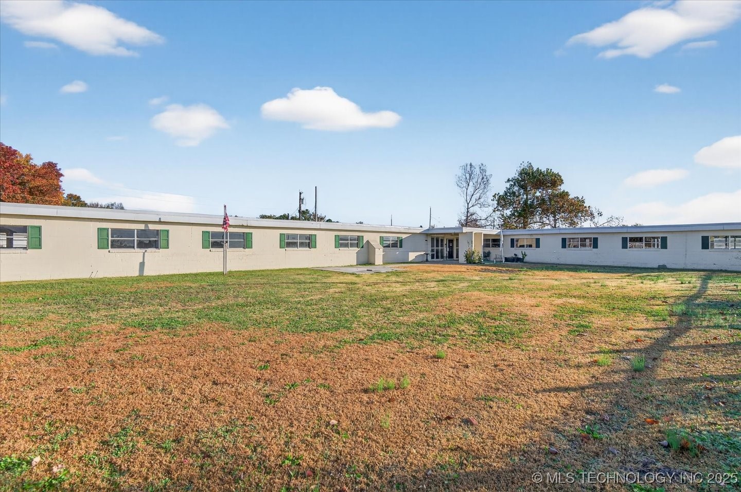 411 S 4th Street Property Photo 11